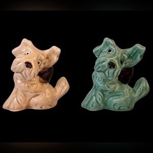 Sylvac 1119 Beige and Green TERRIER Porcelain Figurines / Set of 2
